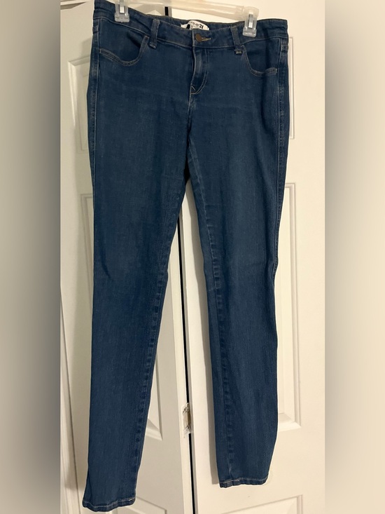Forever 21 Denim - Forever 21 Dark Wash Skinny Jeans Size 29